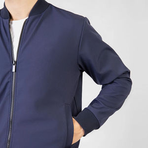 Blouson aviateur pour usage quotidien, conçu pour un confort optimal, une structure décontractée et un style intemporel. - Product Image 2
