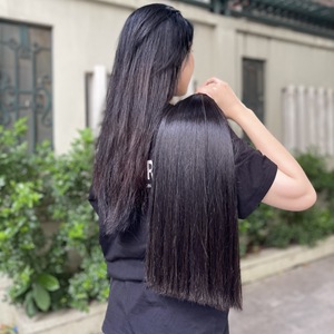 Vente en gros Extensions de cheveux non traités en vrac lisses, lot de cheveux vierges, 100%, sans emmêlement, de l'usine du Vietnam - Product Image 1