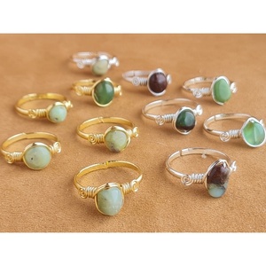 Anillos Ajustables Chapados en Oro y Plata con Detalles de Piedras Naturales para Reventa de Joyería - Product Image 3