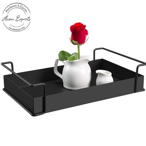 Plateau de service géométrique moderne avec bordure dorée Design élégant idéal pour servir des collations et une décoration intérieure élégante - Product Image 3