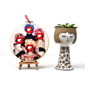 Décoration murale moderne en broderie point de croix faite à la main 15 cm - Matière coton - Décoration créative originale pour la maison - Thème mode - Product Image 4