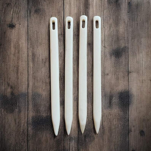 Outil de tissage moderne imperméable en os de buffle naturel fait à la main, aiguille sculptée et polie pour la couture du cuir, l'artisanat, la couture et la décoration - Product Image 1