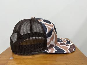 Gorras Trucker de Camuflaje de 7 Paneles con Visera Plana, Gorras Snapback para la Temporada de Caza, Gorras Trucker Personalizadas al por Mayor en Vietnam - Product Image 4