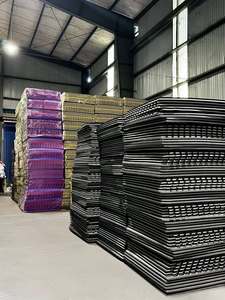 Tapete Deportivo de Alta Densidad EVA, Encastrable, Antideslizante y Absorbente de Impactos |   Color y Grosor Personalizados |   Hecho en Vietnam - Product Image 1