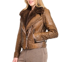 Nouvelle veste en cuir de python marron pour femme, veste de motard en cuir gaufré à imprimé serpent avec fausse fourrure, ODM personnalisé 2026