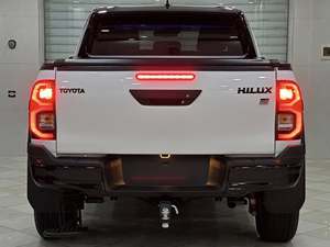 Usado 2025 Toyota Hilux GR Sport 2.8L Diesel Turbo - Product Image 3