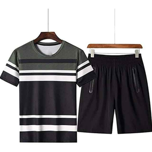 Ensemble de short de gymnastique d'été en polyester/coton pour hommes T-shirt vintage respirant et short assorti avec couleur et tailles personnalisées - Product Image 1