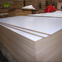 Panneau de placage en MDF E0 anti-humidité, design cannelé, pour boîte à haut-parleur, design moderne, directement de l'usine de Linyi