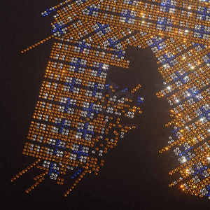 เสื้อยืดผู้ชายประดับพลอยเทียมผ้าคอตตอนแห้งเร็วเสื้อแนวสตรีทผ้า100% แบบกำหนดเอง - Product Image 4