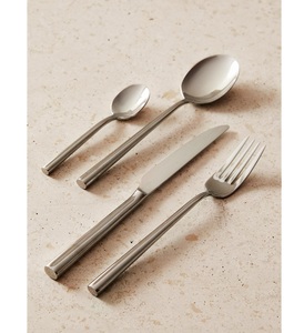 เครื่องใช้บนโต๊ะอาหารสแตนเลสพร้อมส้อมและช้อนสำหรับรับประทานอาหารอย่างเป็นทางการ - Product Image 2