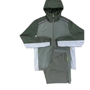 High Quality Breathable Windbreaker Jacket Two Piece Windbreaker Set for Men Wholesale Windbreaker Tracksuits for Women and Men - Product Image 1