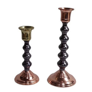 เชิงเทียนโลหะชุดเชิงเทียน2อันสำหรับตกแต่งโต๊ะงานแต่งงานดีไซน์สวยดูดี - Product Image 1