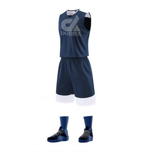 Ensemble de maillot de basket-ball pour hommes de haute qualité avec logo personnalisé, fabriqué au Pakistan, taille XS, nom d'équipe vierge - Product Image 2