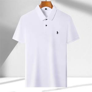 Polo à manches courtes pour homme de haute qualité 2024, tissu tricoté à la main avec motif uni imprimé personnalisé, techniques de broderie - Product Image 1