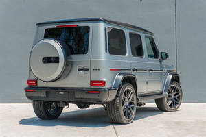 Mercedes-Benz Classe G AMG G 63 4MATIC 4 portes SUV 2025 : Redéfini - Product Image 3