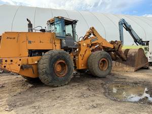 2001 Case 921C Cargador de ruedas-Cargador de servicio pesado con cubo Pemberton - Product Image 2