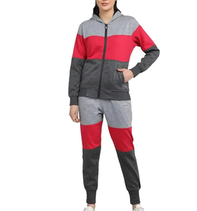 Survêtement deux pièces pour femme à capuche imprimé personnalisable en gros - Vêtements de sport décontractés tendance - Product Image 1