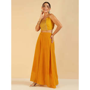 DEEBACO Floral Printed Chiffon Deep V-Neck Breathable <b>Kurti</b> With Inner Crop <b>Top</b> & Georgette Sharara Fusion Co-ord Set For Womens - Product Image 3
