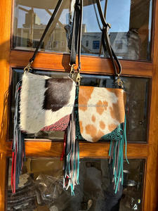 Sac à bandoulière en cuir de fourrure de style occidental unique pour femmes sac latéral de style vintage en cuir de fourrure usiné de couleur en relief - Product Image 3