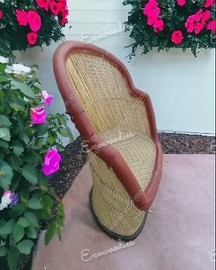 Neuer modischer Rattan stuhl mit hoher Rückenlehne Rattan Royale Bamboo Cane Wicker Chair Vielseitiger Stuhl für Schlafzimmer Wohnzimmer Restaurant