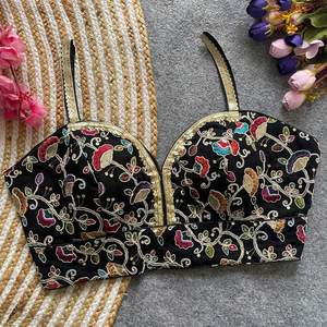 Fabricant et fournisseur de chemisiers en soie Georgette à la mode avec broderie de paillettes de Surat au prix de gros - Product Image 3