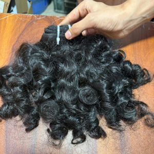 Extensiones de Cabello Humano 100% Natural Sin Procesar, Donante Único, Doble Trama, Rizado Indio, Paquetes de Cabello Rizado Birmano - Product Image 1