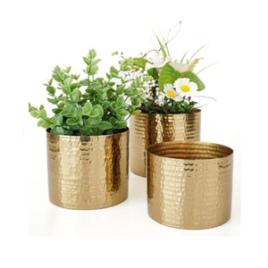 Lot de 3 jardinière en métal au design martelé fini or brillant intérieur extérieur décoratif maison balcon jardinière pour décor de jardin - Product Image 1