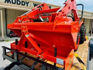 รถแทรกเตอร์ล้อ4WD สำหรับ Kubota ส่วนประกอบหลักของเครื่องยนต์และกระปุกเกียร์ที่ทนทาน - Product Image 2