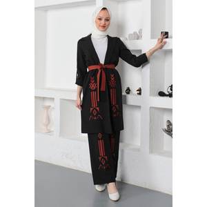 Conjunto Casual de Dos Piezas Bordado para Mujer, Top Largo y Pantalones Cortos a Media Pierna, Estilo de Oficina Lujoso, Tallas XS a 5XL Disponibles - Product Image 1