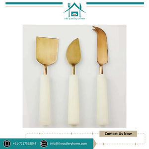 เครื่องตัดชีสสแตนเลสด้ามจับหินอ่อนอย่างยั่งยืนสำหรับงานแต่งงานและร้านอาหารดีไซน์ใหม่ - Product Image 2