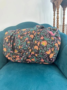 Manufacturer Handmade Quilted Cotton <b>Weekender</b> Travel <b>Bag</b> Eco-Friendly Women's Shoulder Luggage Large Fabric Duffle <b>Bag</b> - Product Image 6