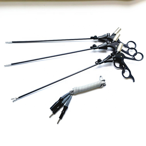 Fórceps de coagulación bipolar laparoscópica reutilizable de 5mm3mm con base de instrumentos quirúrgicos de cable de alimentación manual - Product Image 1