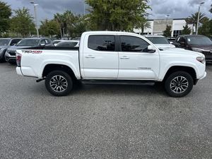 Toyota Tacoma 2023 TRD Sport 4WD คู่ล้ออัลลอยด์เบาะหนังนำทางอุ่นด้วยรีโมตสตาร์ท - Product Image 4