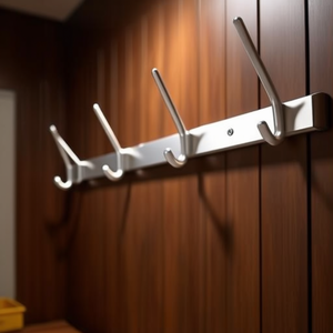 Perchero de Pared de Aluminio Color Natural F1 con 7 Ganchos para Sombreros/Chaquetas, Longitud de 1000 mm, Espaciado entre Ganchos de 150 mm - Product Image 3