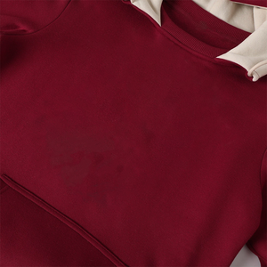 เสื้อฮู้ดดี้เดลต้า คริมสัน เพรป ยูนิเซ็กซ์ ผ้าฝ้ายออร์แกนิคฟลีซ 300 กรัม เป็นมิตรกับสิ่งแวดล้อม สำหรับฤดูหนาว รับผลิตตามแบบ OEM ปักโลโก้ด้วยไหมเชนีล - Product Image 3