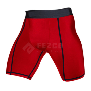 Short de compression à contraste de couleur à prix réduit au Pakistan Short de compression confortable de haute qualité - Product Image 1