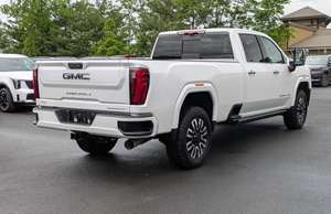 Usado, 2024, Diésel, Sierra 3500HD Denali Ultimate, Cabina Doble, 4x4, Volante a la Izquierda, Llantas de Aleación, Asientos de Cuero, Arranque Remoto, Bluetooth - Product Image 2