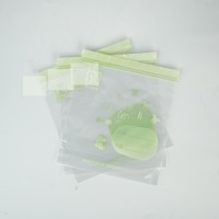 Op maat gemaakte PE voedselveilige zakken met gravureprint en ziplock sluiting voor fruit, groenten, melk, sushi en andere voedselbewaring