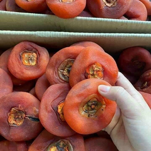 Dattes séchées douces produites avec une technologie moderne et de couleur naturelle - Product Image 1