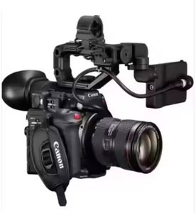 Nouveau caméscope C200 9,84 MP avec 4K Noir & CN-E 18-80mm - Product Image 6