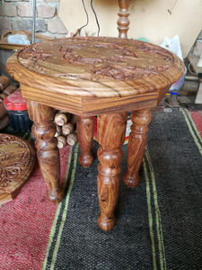 Table avec support, table portable, fabrication artisanale pakistanaise, bois massif, sculptée à la main, meilleur mobilier de jardin pliable - Product Image 2