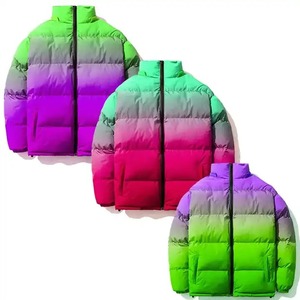 Vente en gros Veste matelassée en duvet épais à bulles d'hiver de haute qualité avec manteau à capuche à manches longues pour hommes - Product Image 5