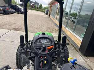 Tracteur agricole et de jardin Deutz-Fahr de haute qualité avec cabine ROPS 4 roues motrices Pompe automatique Haute puissance - Produit chinois - Product Image 4