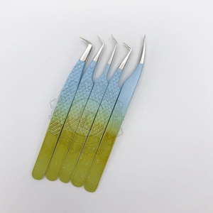 Pinzas de extensión de pestañas de punto plateado con revestimiento en polvo degradado con logotipo personalizado de calidad superior Agarre de diamante sostenible - Product Image 4