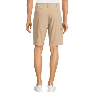 Les amateurs de sports de plein air apprécieront ces shorts de golf pour hommes, conçus avec un tissu respirant et flexible pour soutenir les mouvements quotidiens. - Product Image 2