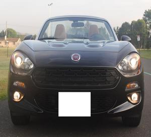 FIAT 124 SPIDER LUSSO 2020 d'occasion, conduite à gauche/droite - Product Image 1