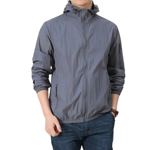 Automne printemps Softshell Safari veste avec col montant capuche respirant tissu fourrure décoration lettre motif pour Sports de plein air - Product Image 2