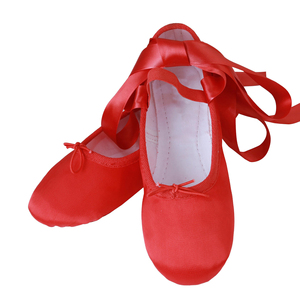 Chaussures pour filles Pantoufles de danse plates Chaussures de danse pour femmes adultes Chaussures de danse rouges classiques en cuir souple pour enfants - Product Image 6