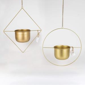 Ensemble de jardinières décoratives en métal fer plaqué or croissant de lune disponibles à des prix très abordables - Product Image 3