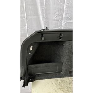 Panneau de coffre arrière gauche CPW SKODA Octavia S.Wagon 5ème Série (5E5) (16>20) 5E9867427AK Bifuel/Méthane 1.4 - Product Image 3